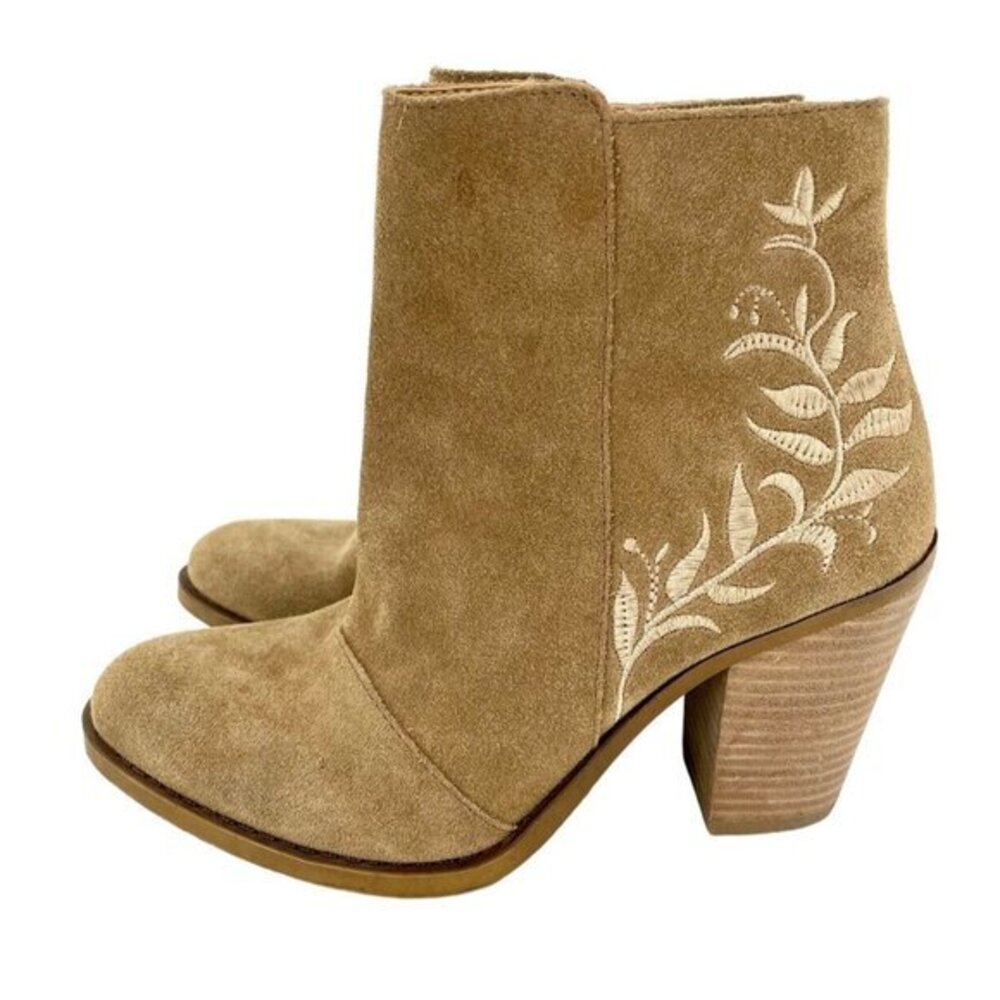 Lucky Brand Boots Suede Embroidered Ankle Boots Heel Leather SZ 7 New